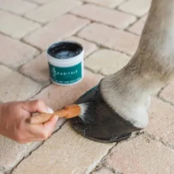 Karitale Graisses, Huiles Pour Sabots|Sabots Secs, Graisses, Huiles^Baume de Soin Noir pour Sabot