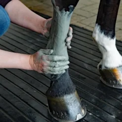 Kevin Bacon's Horse Care Argiles^Kevin Bacon's Argile Marine de Manicouagan